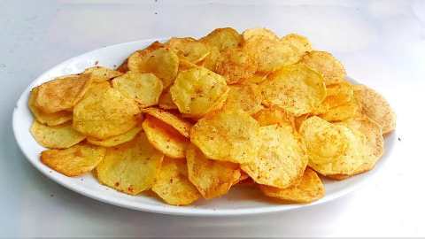 ঘরেই তৈরি করুন পটেটো চিপস
