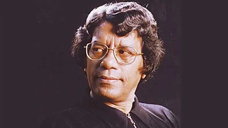 কবির রক্তাক্ত মুখ