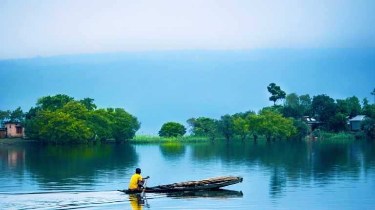 আষাঢ় মাসে