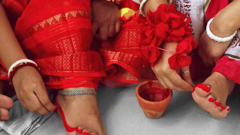 বিয়ে কি নারীর সুখের নিশ্চয়তা দিতে পারে?