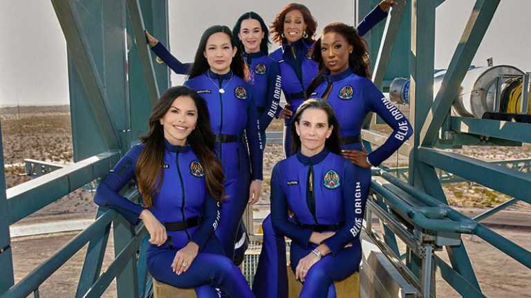 space-flight-1744668938