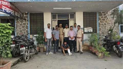 স্ত্রীর বিলাসবহুল চাহিদায় চাকরি ত্যাগ, ডাকাতির পথে যুবক