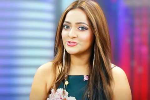 কলকাতায় গ্রে/প্তার বাংলাদেশি অভিনেত্রী শান্তা পাল