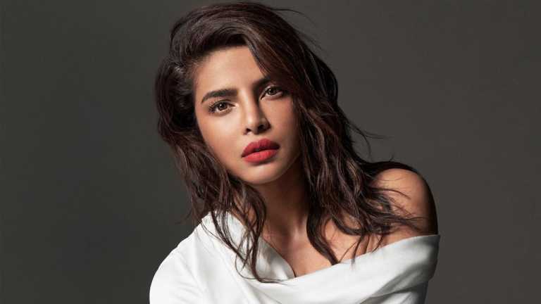 মায়ের সেই রূপ দেখে থমকে গিয়েছিলাম: প্রিয়াঙ্কা