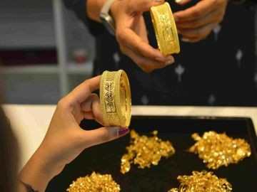 goldnewhindi_1755673903