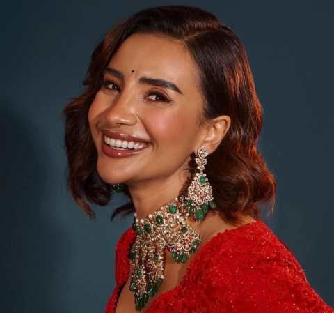 Patralekha-hot-e1752145758788