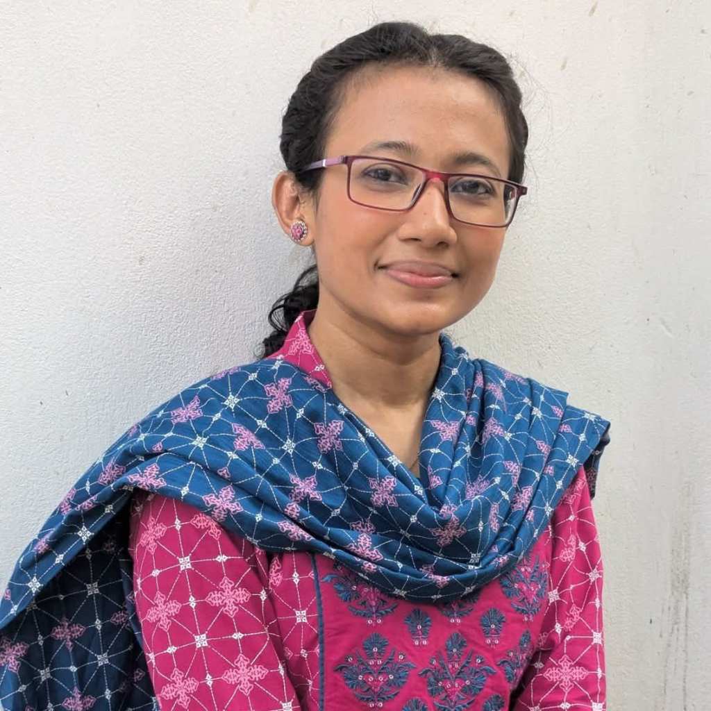 ফেসবুকে কটূক্তির শিকার তরুণী, কটূক্তিকারীদের অফিসে অভিযোগ প্রেরণ
