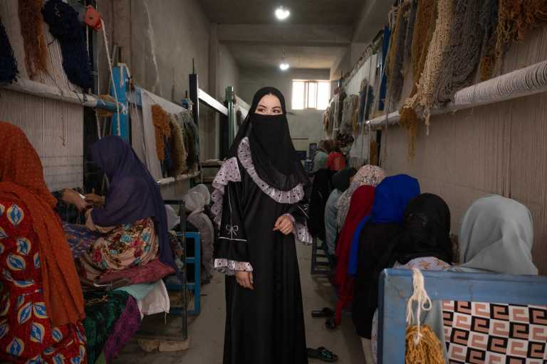 00int-afghanistan-women-businesses-31-vlzt-superJumbo