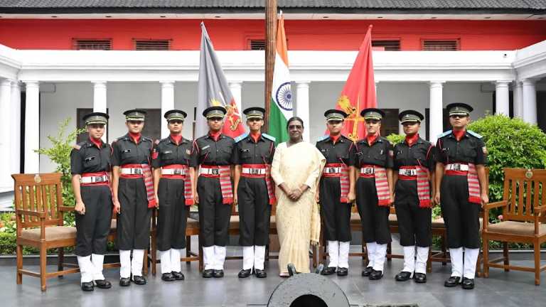 nda-first-batch-women-cadets-commissioned-indian-armed-forces-2026 (1)