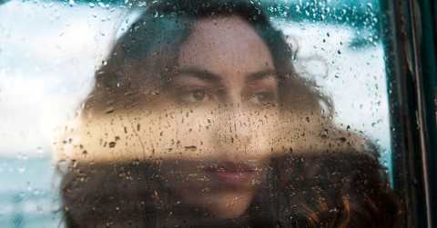 female-rainy-window-1200-628-facebook-1200×628
