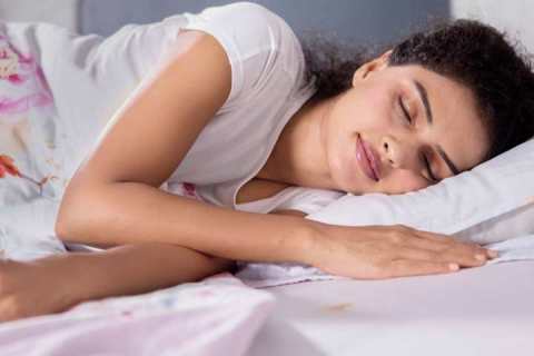 দুপুরে ছোট্ট ভাত ঘুম: বদভ্যাস নাকি উপকারি?
