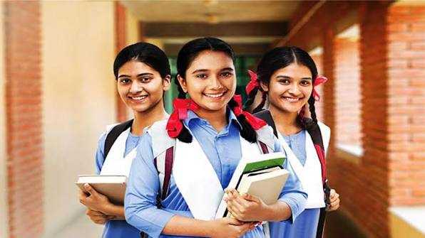 ৫০ হাজার টাকা পর্যন্ত চিকিৎসা অনুদান পাবেন শিক্ষার্থীরা, আবেদন করবেন যেভাবে