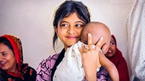 ১৩ বছর বয়সী মায়ের কোলেই থাকছে ৭ মাসের শিশু, তবে রয়েছে শর্ত