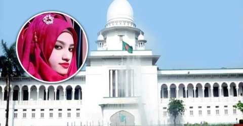 আলোচিত নুসরাত হত্যা মামলার রায় ঘোষণা চলছে