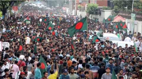 জুলাই যো’দ্ধা ও শহীদ পরিবারের জন্য বিমান ভাড়ায় ৫০ শতাংশ ছাড়