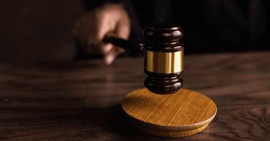 Judge.2404120948550