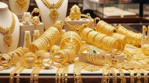কয়েক দফা কমার পর আবারও বাড়ল স্বর্ণের দাম