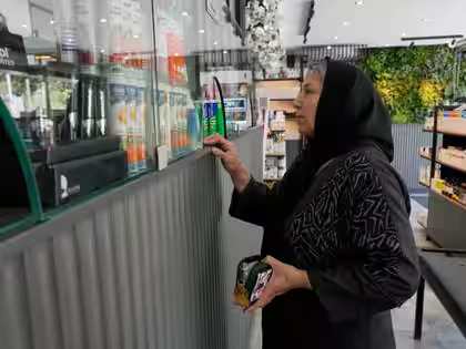 ইরানে আকাশছোঁয়া ওষুধের দাম, বিপাকে রোগীরা