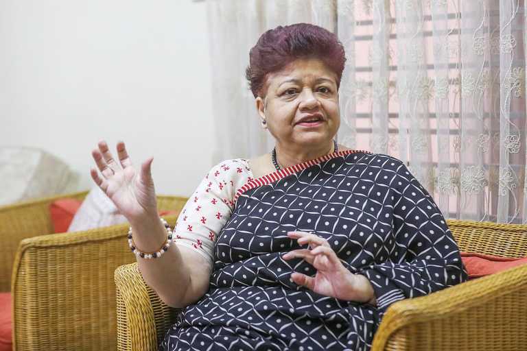 ‘নিকাব খুলতে বলিনি’— ঢাকা বিশ্ববিদ্যালয়ের সেই ঘটনায় শিক্ষকের ভিডিও বার্তা