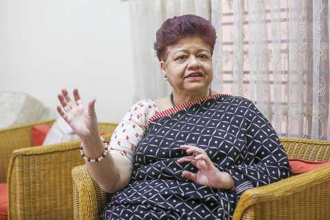 ‘নিকাব খুলতে বলিনি’— ঢাকা বিশ্ববিদ্যালয়ের সেই ঘটনায় শিক্ষকের ভিডিও বার্তা