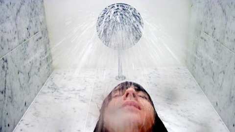 can_showering_help_headaches_1296x728_header-1024×575