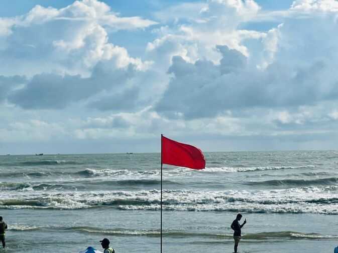 red_flag_optimized_100
