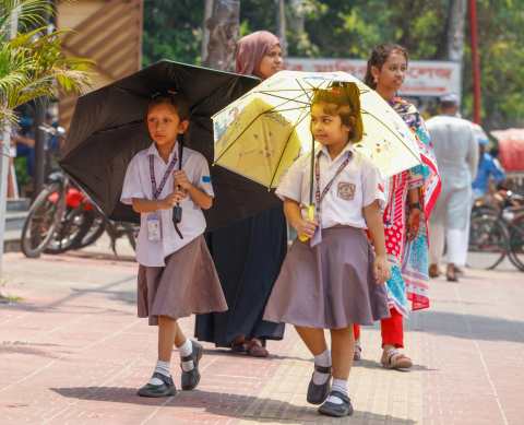 students_in_summer_heat