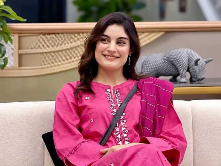 বিয়ের প্রস্তাব পেয়েছেন ৬০ থেকে ৭০টি, ছিলেন বিবাহিত পুরুষেরাও