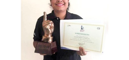 মার্শাল  আর্টকন্যা  সান্তনা