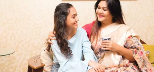 ঋতুস্রাব কি? আপনার কন্যাসন্তানকে জানান