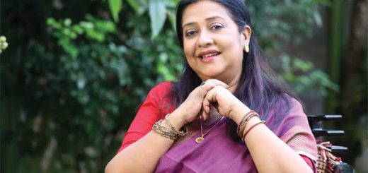 পাঁচ যুগ পেরিয়ে সুবর্ণা মোস্তফা