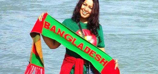 জীবনকে যাপন নয়, উদযাপন করেন এলিজা!