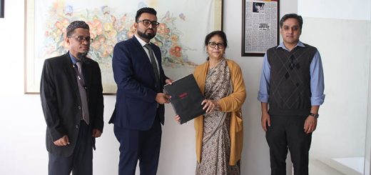 পাক্ষিক অনন্যা ও এসএসবি লেদারের মধ্যে সমঝোতা স্বারক স্বাক্ষরিত