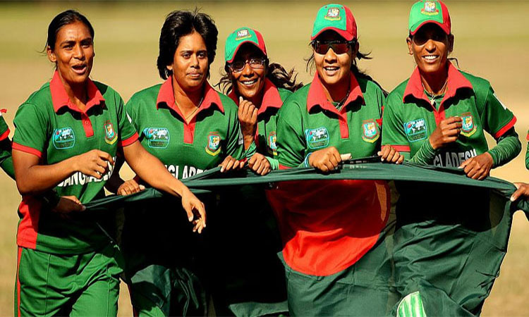 ক্রীড়াঙ্গনে নারীদের সাফল্য!