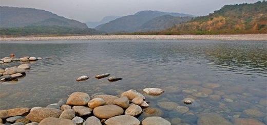 মেঘালয়ের পাদদেশে এক পাথুরে রাজ্য! 