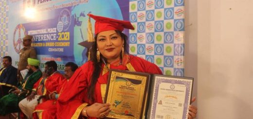 ফোক সম্রাজ্ঞী মমতাজের ডক্টরেট ডিগ্রি লাভ
