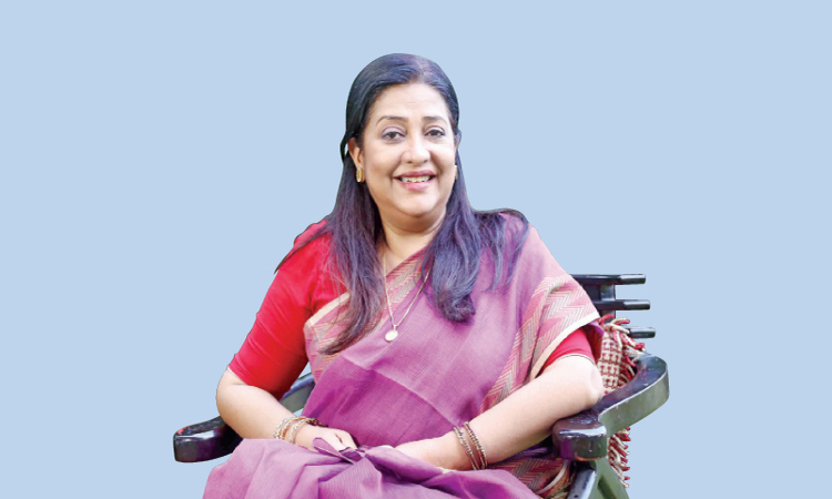 দেশে কারফিউ জারির পরামর্শ সুবর্ণা মোস্তফার