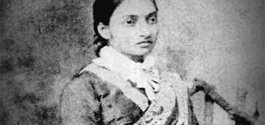 রক্ষণশীল সমাজে আধুনিকতার পথ দেখিয়েছিলেন যে নারী