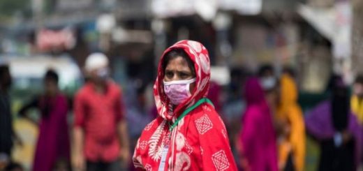 করোনায় আশংকাজনক হারে কাজ হারিয়েছেন তরুণীরা 