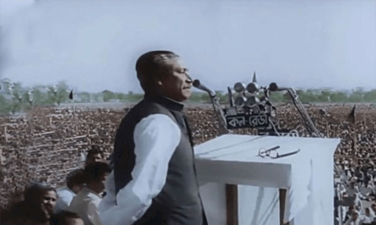 আগষ্টে এলে