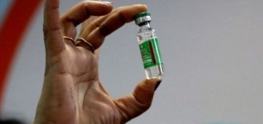 করোনা টিকা শরীরকে করেছে চৌম্বকীয়