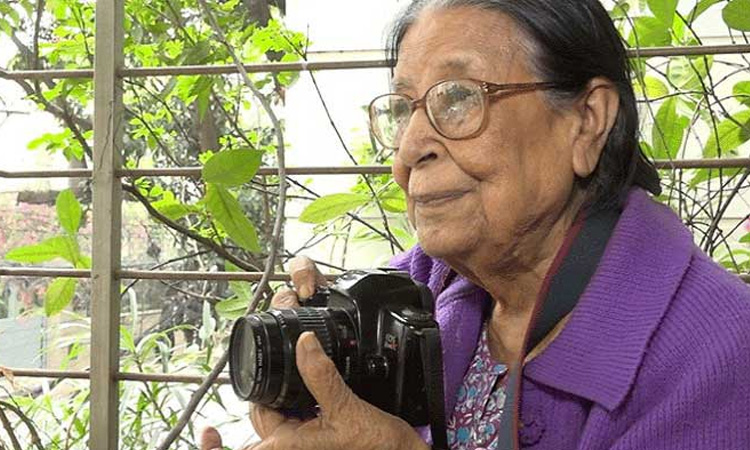 বাংলাদেশের প্রথম নারী ফটোগ্রাফার সাইদা খানম