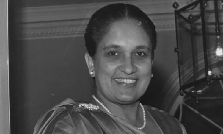 আধুনিক বিশ্বের প্রথম নারী রাষ্ট্রপ্রধান!