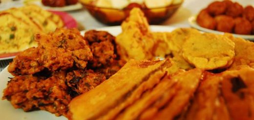 চুল পড়া বন্ধ করতে এড়িয়ে চলুন এই ৩ খাবার!