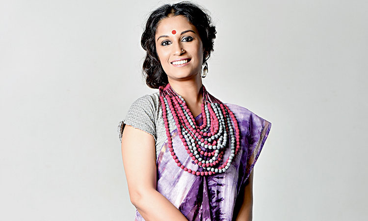সজীবতা থাকুক সপ্তমীর সাজে