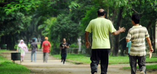 খাওয়ার পর হাঁটার প্রয়োজনীয়তা