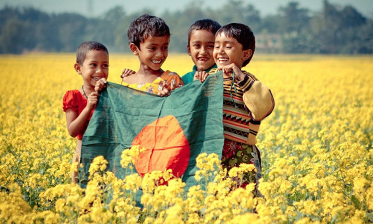 বিজয় মাসের সুখ