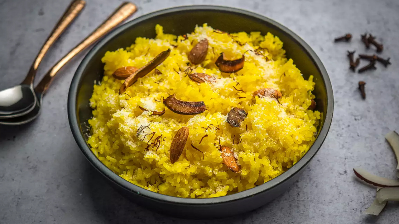 বসন্তে হোক বাসন্তী পোলাও!