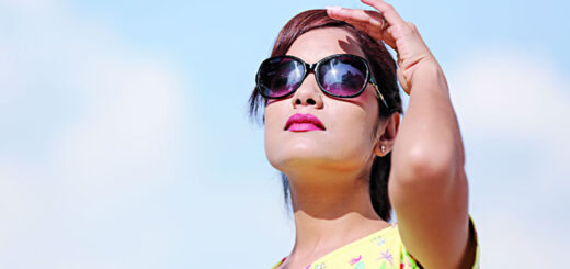 তীব্র গরমে ত্বকের যত্নে করণীয়