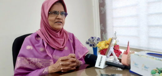 ডা. সায়েবা আক্তার: নারীদের প্রসব-পরবর্তী জটিলতা ঠেকালো যার উদ্ভাবন